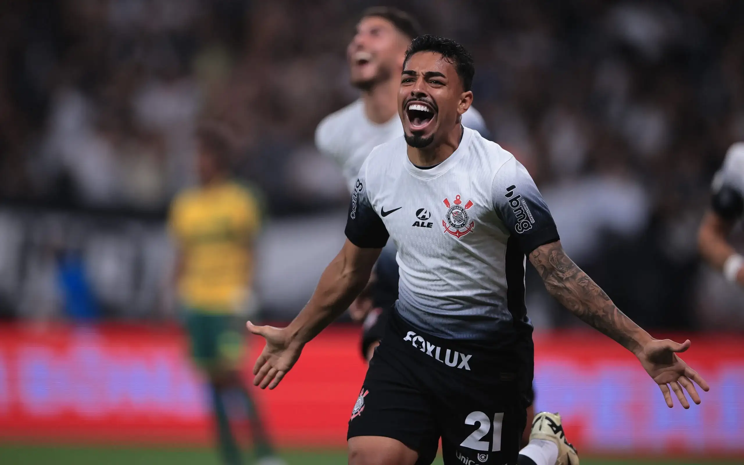 Apakah Itu Peraduan dalam Bola Sepak?